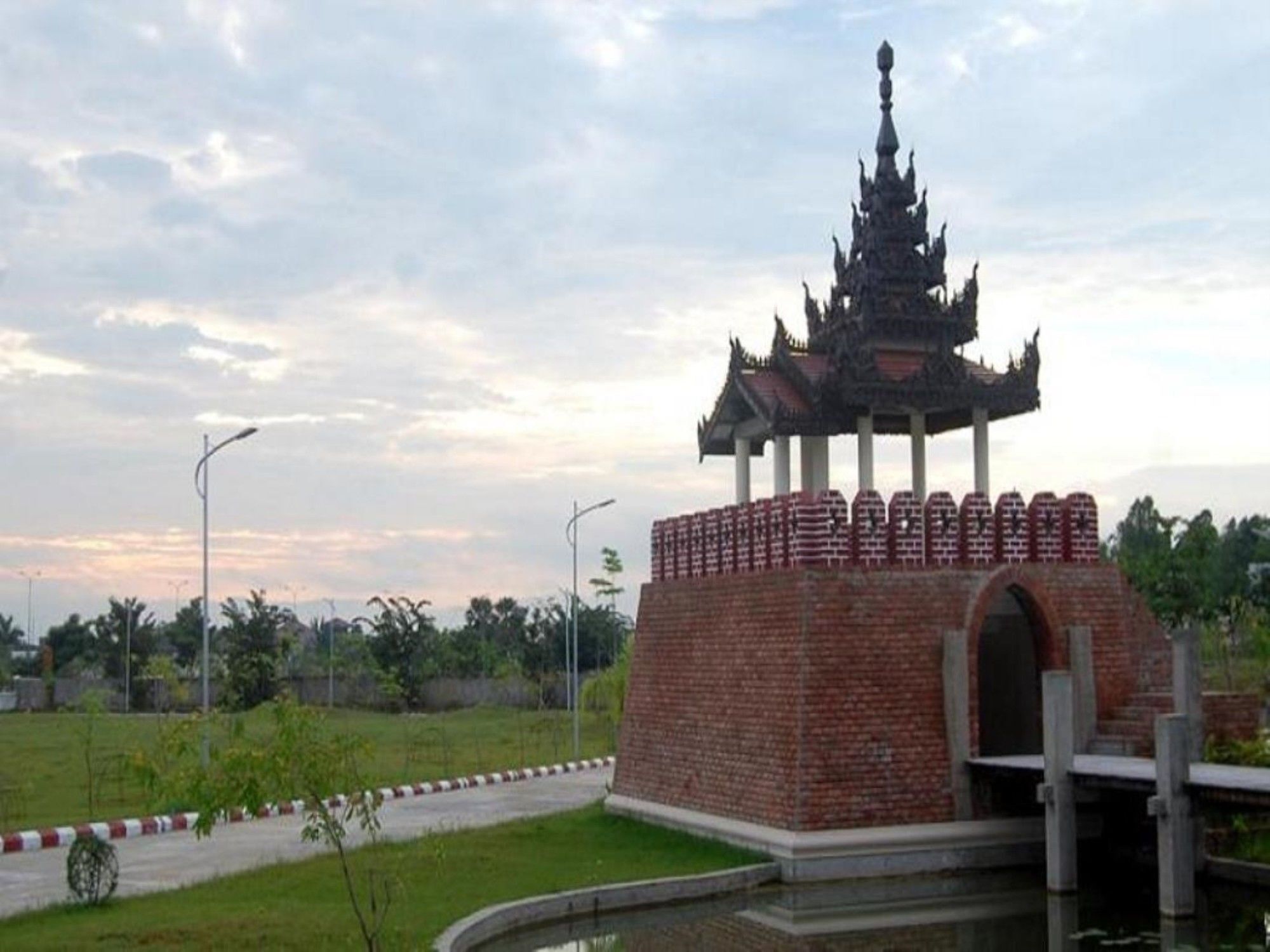 Man Myanmar Hotel Naypyidaw Εξωτερικό φωτογραφία